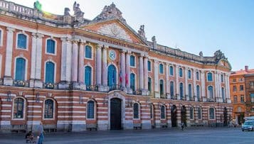 Jean Castex annonce un renfort de 111 policiers nationaux à Toulouse