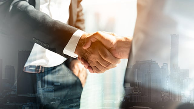 Le recours à la procédure avec négociation pour la première fois à l’épreuve du Conseil d’État