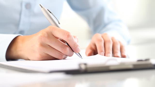 Accord-cadre mono-attributaire : il faut être clair sur les conditions d’attribution des marchés subséquents !