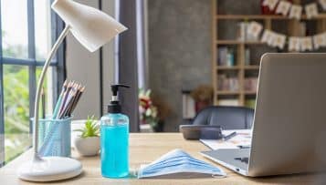 Covid : le décret élargissant le nombre de personnes vulnérables bénéficiant du chômage partiel paru au JO