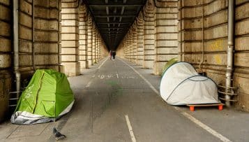 Crise sanitaire : protéger les personnes précaires