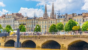 Micro-forêts, haie bocagère : Bordeaux et sa métropole lancent leurs "plans végétalisation"