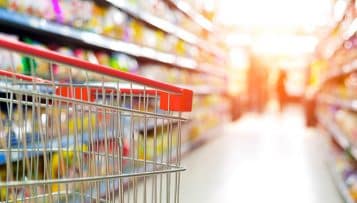 Crise sanitaire : troisième appel d'offres lancé par l'État pour acheter de la nourriture aux personnes précaires