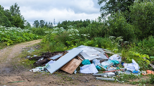 Lutte contre les déchets sauvages : le point sur les dispositions réglementaires et l'habilitation et l'assermentation des agents municipaux