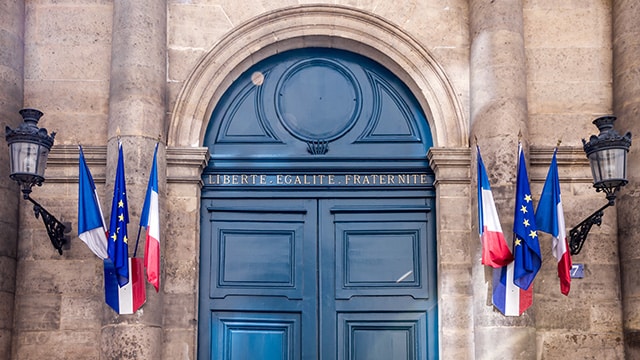Urgence sanitaire : feu vert du Sénat à une prolongation jusqu'au 3 mai