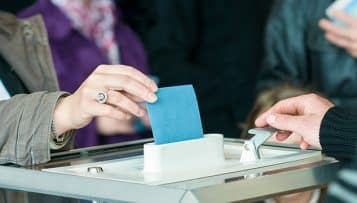 Covid-19 et élections régionales et départementales: les élus mettent le Conseil scientifique sous pression