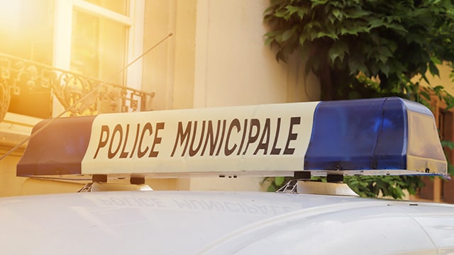 À Paris, la police municipale sur le point de prendre chair
