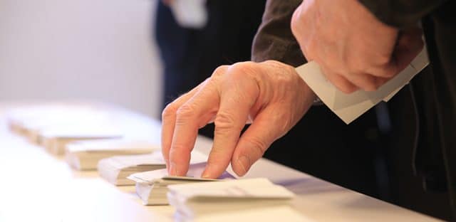 Régionales : un premier tour déserté par deux électeurs sur trois