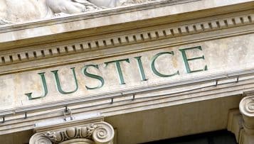 Justice : des outils pour améliorer l'accueil des justiciables handicapés