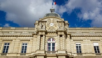 La vaccination obligatoire des soignants entérinée par le Parlement