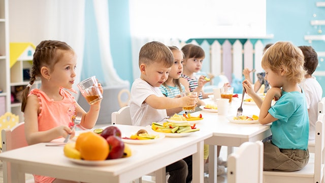 À Grigny, des petits-déjeuners gratuits dans toutes les écoles maternelles