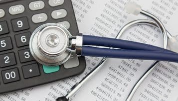 Coup de frein historique sur les dépenses de santé en 2020