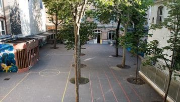 À Marseille, le maire présente un plan de rénovation des écoles "sans précédent"