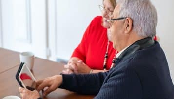 Dématérialisation : des centaines d'associations veulent "un service public plus humain et ouvert"