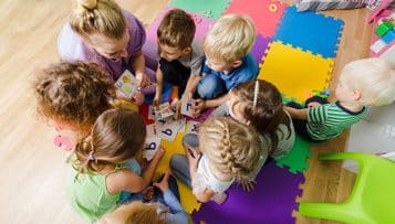 Favoriser l'insertion professionnelle dans le secteur de la petite enfance