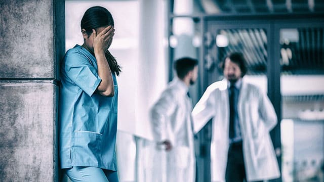 Quelle perception ont les professionnels de santé et les Français sur l’hôpital et le système de santé ?