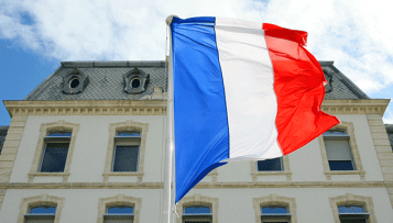 Salaires, retraite : huit syndicats d'agents publics interpellent Élisabeth Borne