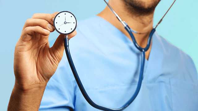 Décompte du temps de travail des praticiens hospitaliers et des internes : les obligations des établissements de santé