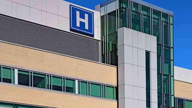 Urgences : la "mission flash" présente 41 mesures à Élisabeth Borne