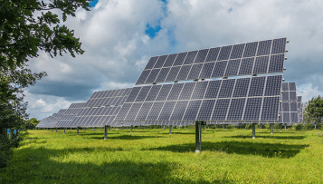 Accélération de la production d’énergies renouvelables : un projet de loi pour pousser solaire et éolien