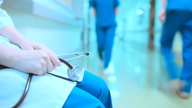 Hôpital : les urgences sur le fil après un été au bord du gouffre