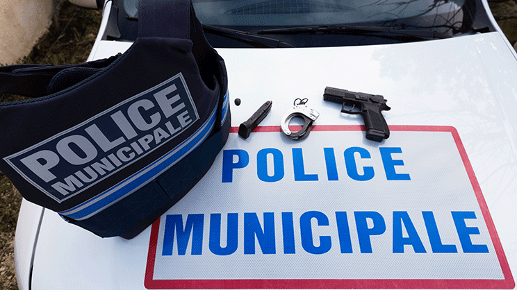 Faut-il généraliser l'armement des policiers municipaux ?