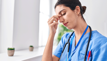 Violences envers les professionnels de santé : le Gouvernement promet un plan de lutte d'ici l'été