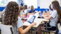 Le numérique à l'école, une fausse bonne idée à réguler, selon l'Unesco