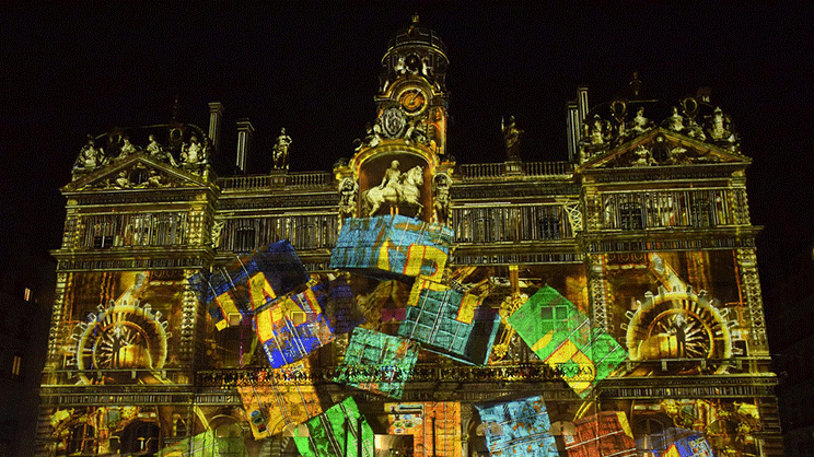 À Lyon, la Fête des lumières à la conquête de nouveaux publics