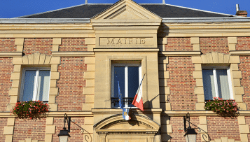 Élus locaux : le Sénat favorable à une hausse des indemnités