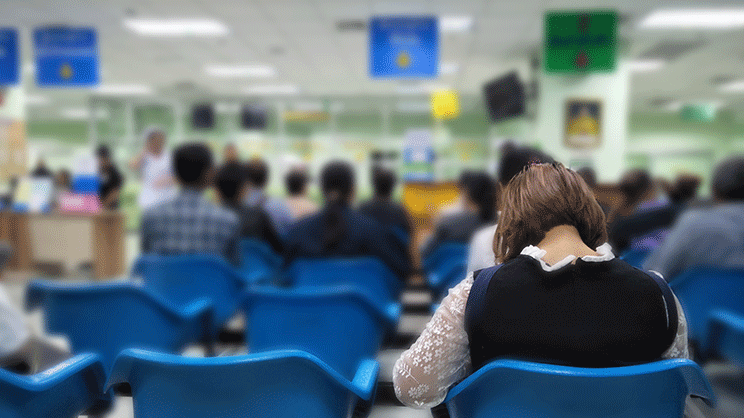 Suppression de l'aide médicale d'État au Sénat : les hôpitaux dénoncent "une hérésie"