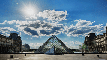 IA, réalité augmentée... dans les musées parisiens, la conquête des jeunes passe par la technologie