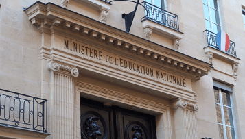 "Pas de suppressions d’emplois" dans l'Éducation malgré le coup de rabot budgétaire, assure Nicole Belloubet