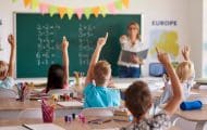 Emmanuel Macron impose une nouvelle réforme de la formation des enseignants, pour mieux recruter