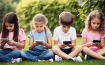 "Hyperconnexion subie" des enfants : les préconisations de la commission écrans