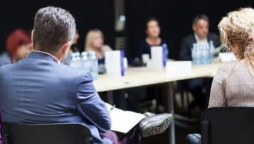 Finances publiques: David Lisnard invite Emmanuel Macron à débattre