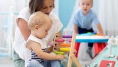 Des assistantes maternelles s’inquiètent pour l’avenir des crèches familiales