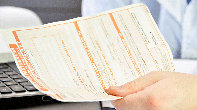 La baisse de l’indemnisation des congés maladie ordinaire pour les agents contractuels au 1er mars 2025 est actée