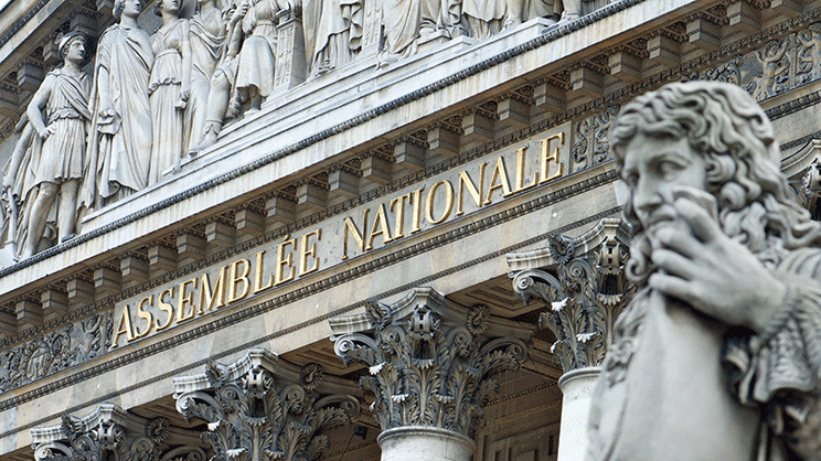 La presse régionale contre la concentration des avis de publicité sur un site unique