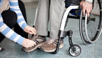 Aide à domicile : soutenir davantage les proches aidants