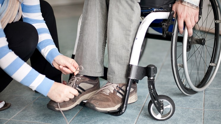 Aide à domicile : soutenir davantage les proches aidants