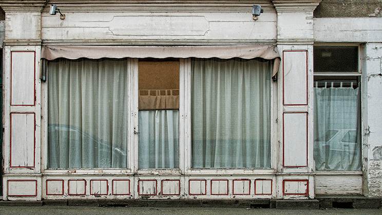 Petits commerces de centre-ville : Lyon et Bordeaux réclament un encadrement des loyers commerciaux