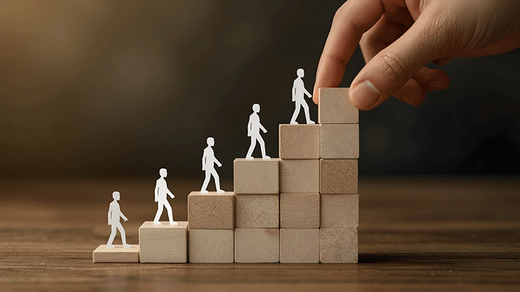 Évolutions de carrière dans la FPT : vers une refondation statutaire majeure en 2025