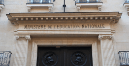 Faut-il remettre en cause l'attribution de marchés publics à Microsoft ?