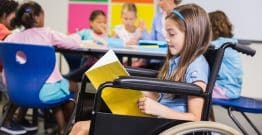 Les AESH intégrés dans la FPE ?