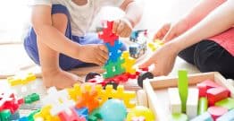 Petite enfance : création d'un nouveau titre professionnel