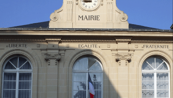 Loi sur le statut de l'élu : redéfinition de la prise illégale d'intérêts et des conflits d'intérêts