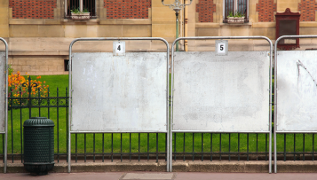 Municipales : une circulaire détaille les règles de l'affichage électoral