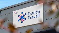 Le taux de chômage en France poursuit sa hausse, surtout chez les jeunes