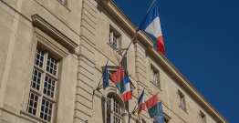 Municipales : comment les candidats aborderont-ils les 100 premiers jours du mandat ?